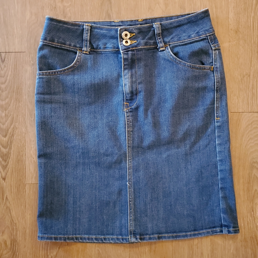 Urban Outfitters BDG Midi Denim pencil Jean Skirt 4